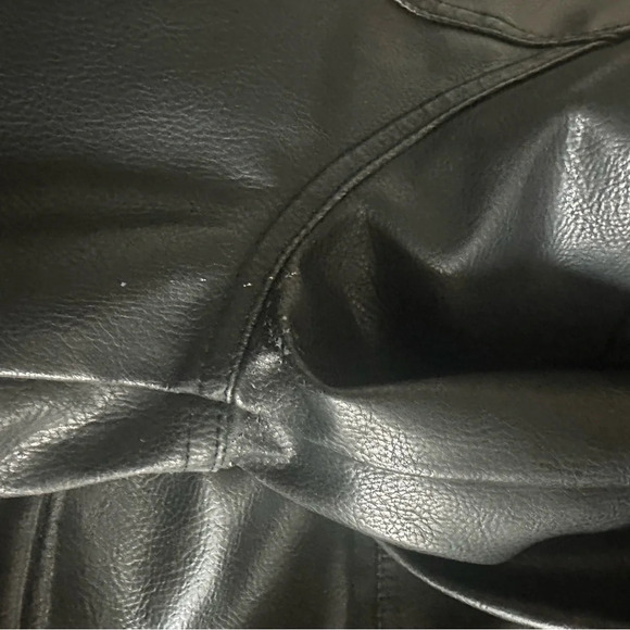 Men’s Buffalo David Bitton Vegan leather jacket. Bomber, black Good used XL - Picture 9 of 16